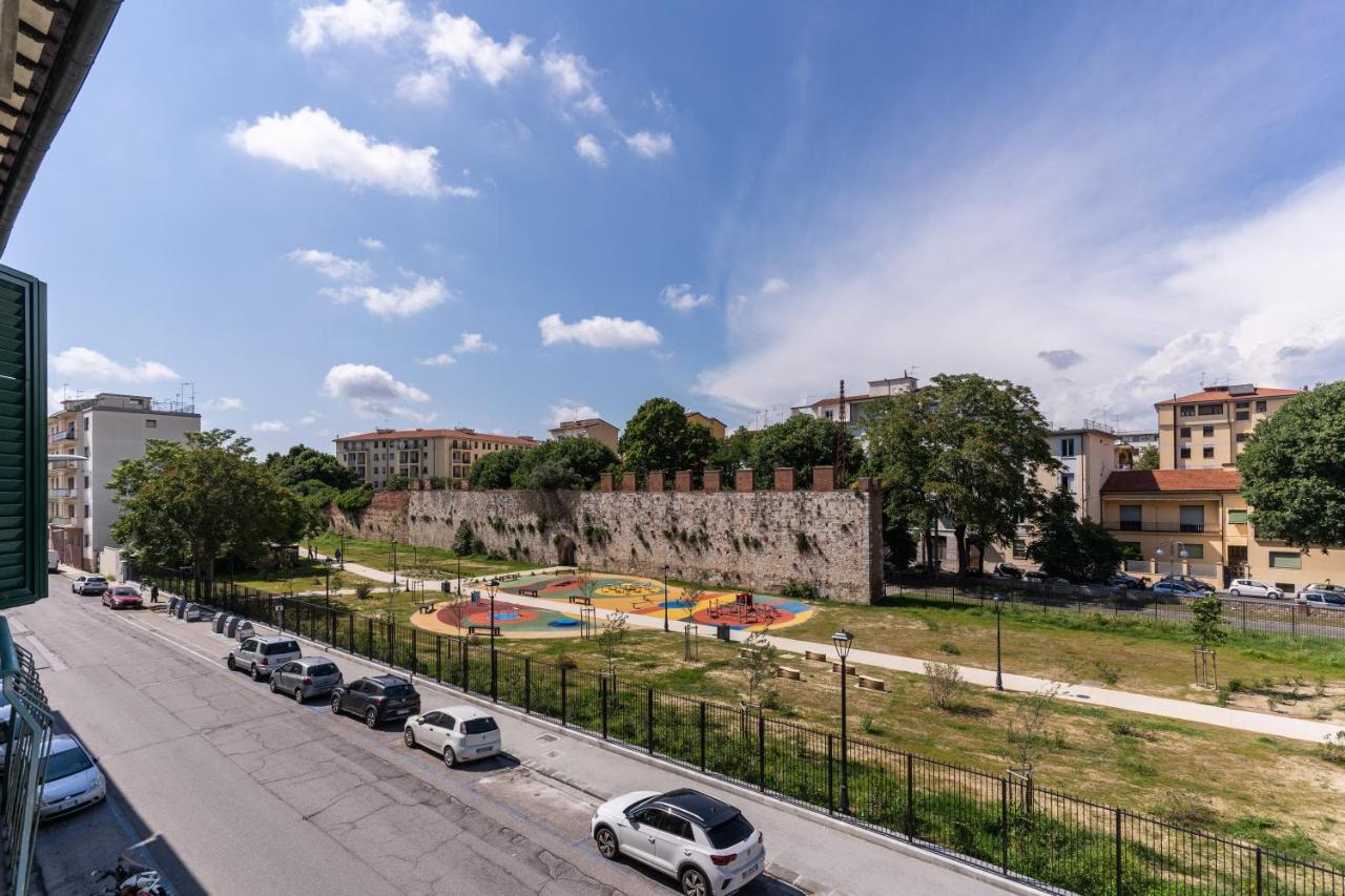 Pisa Park View Apartment Bagian luar foto
